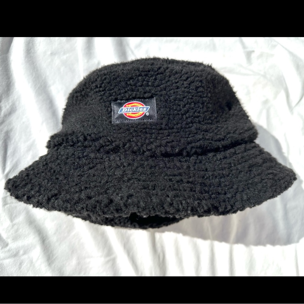 NWT Dickies Sherpa Hat